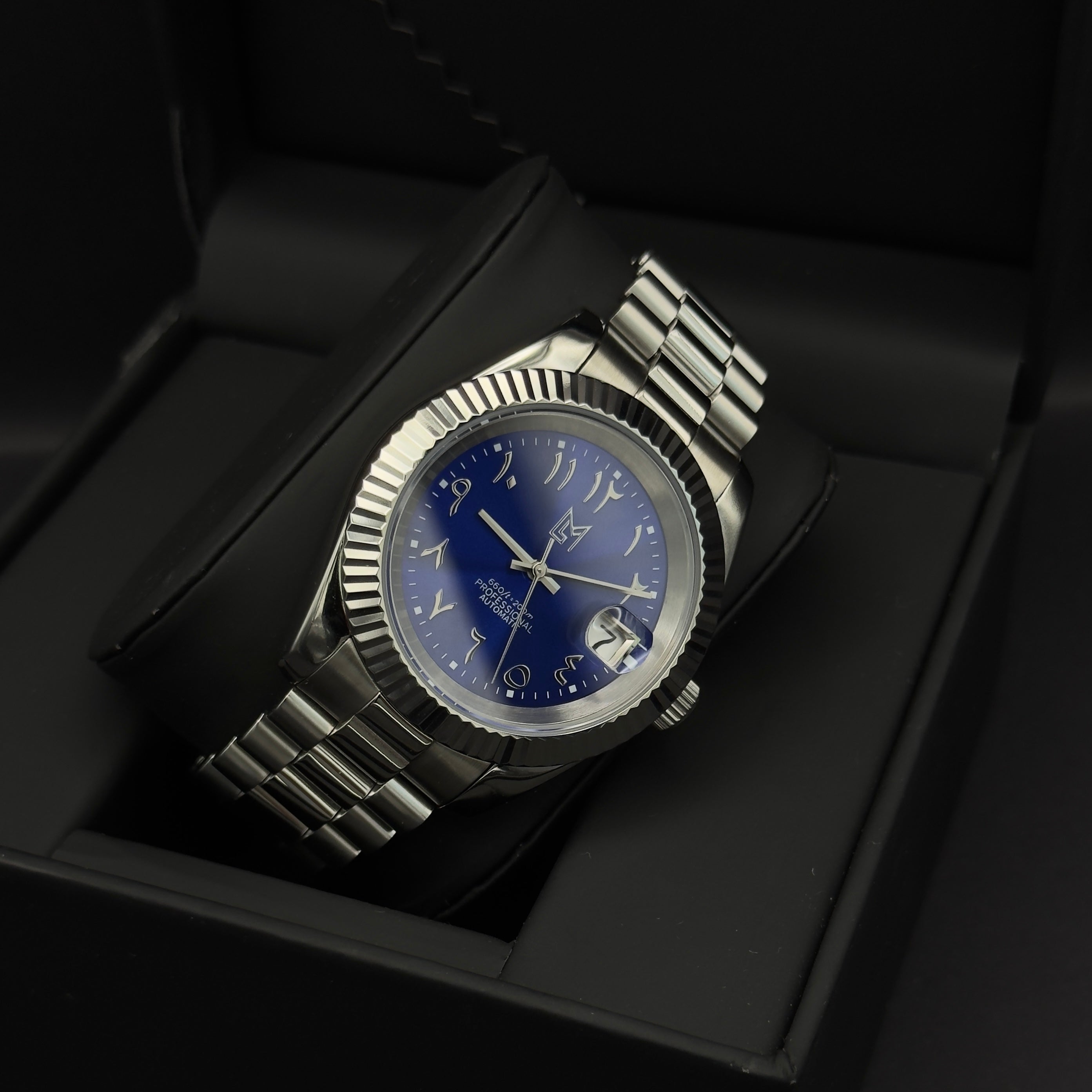 seiko mod arabic dial bleu