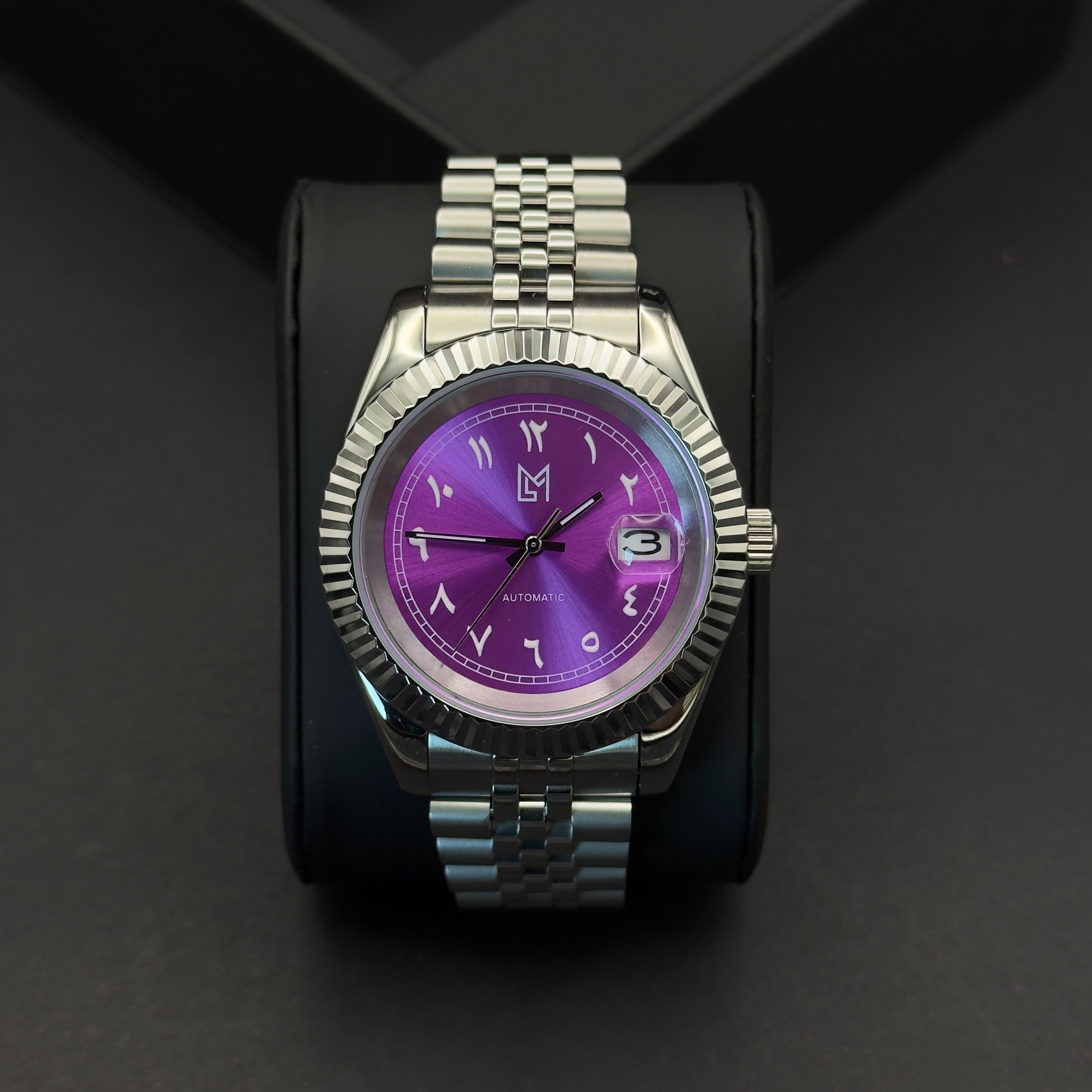 seiko arabic violet