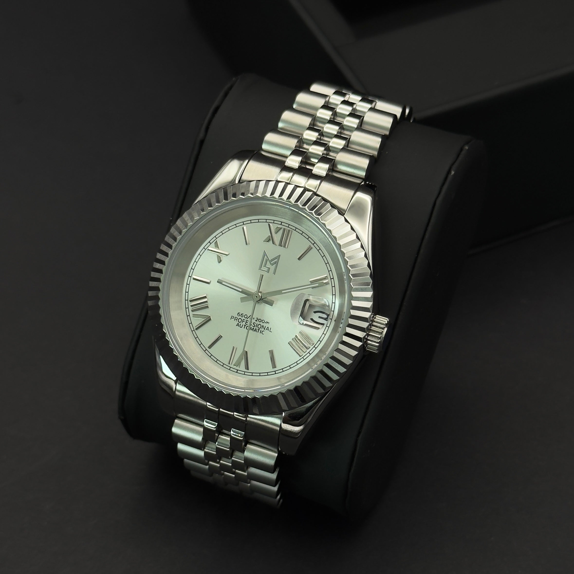 seiko grey roman numeral dial