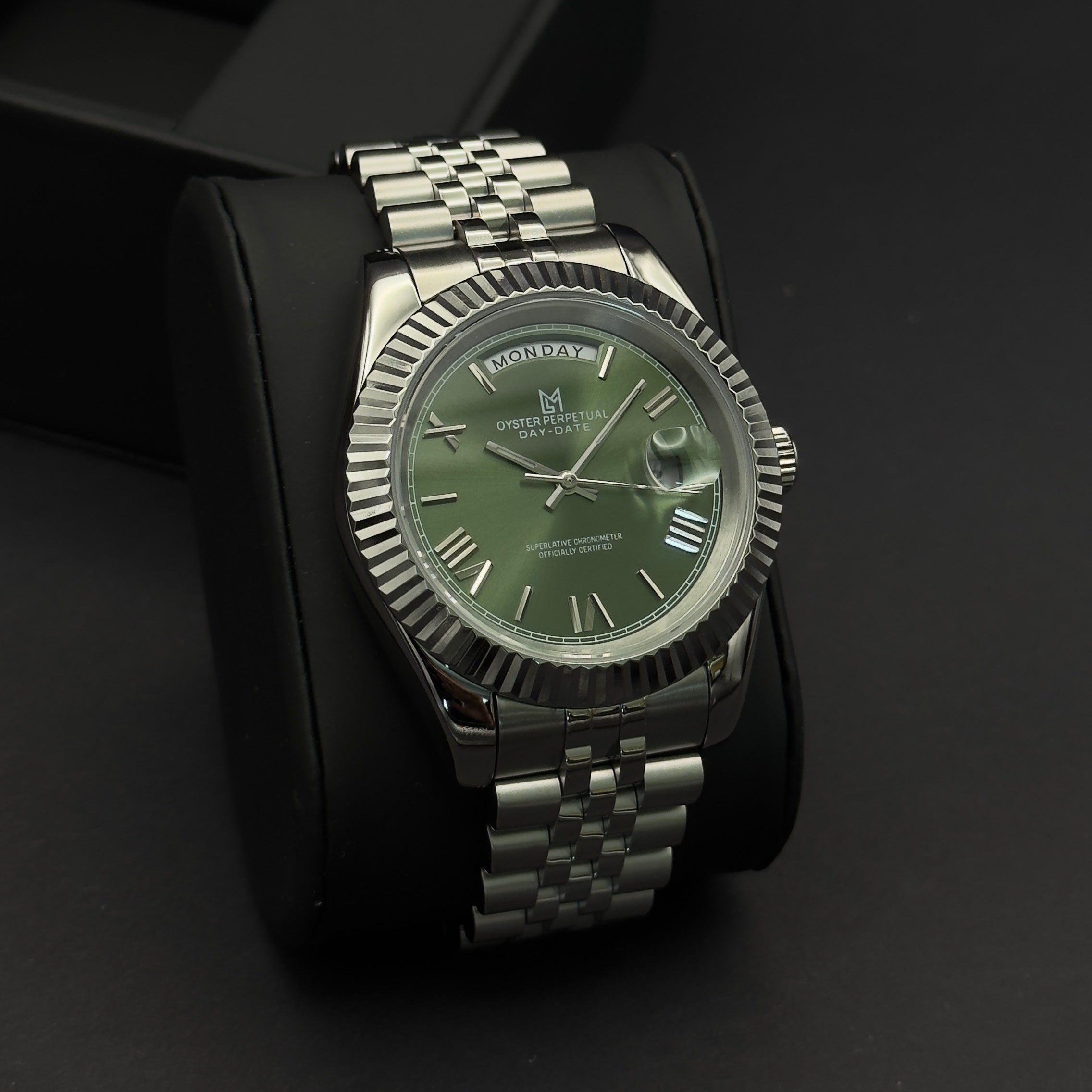 seiko day date green