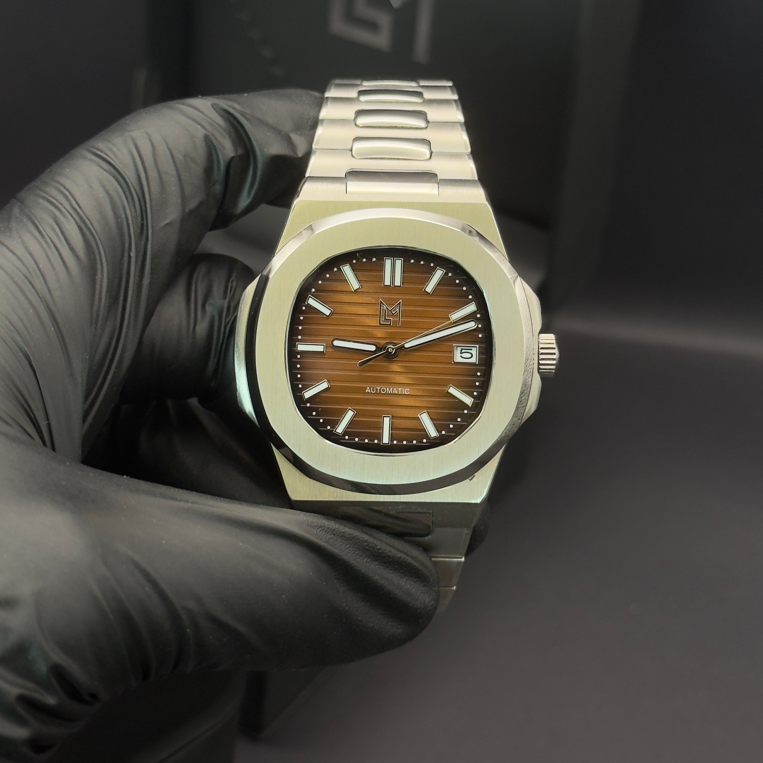 seiko nautilus chocolate