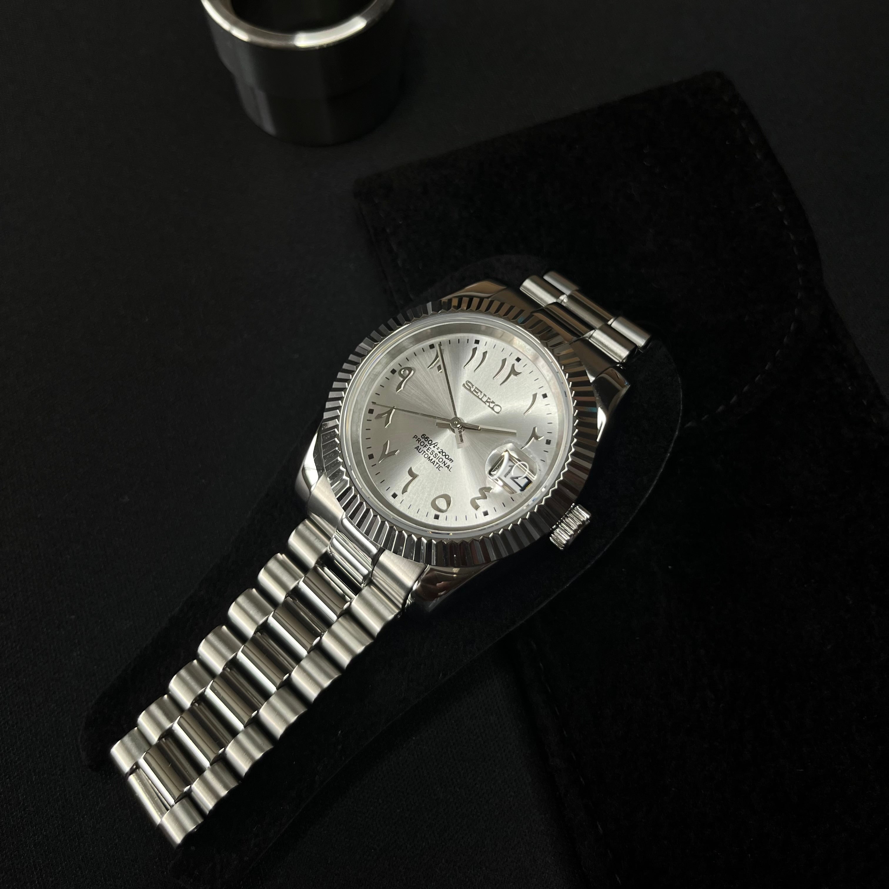 Seiko Datejust Arabic Dial Gris - Luxury Mods