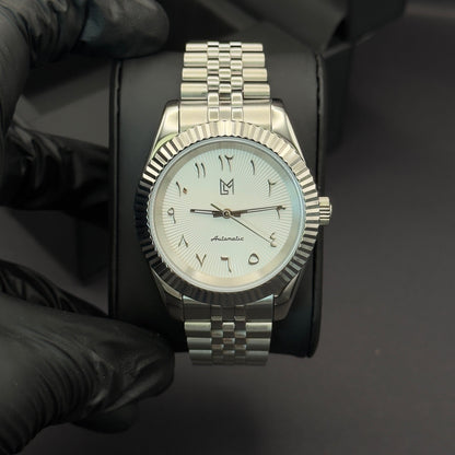 seiko arabic dial white​
