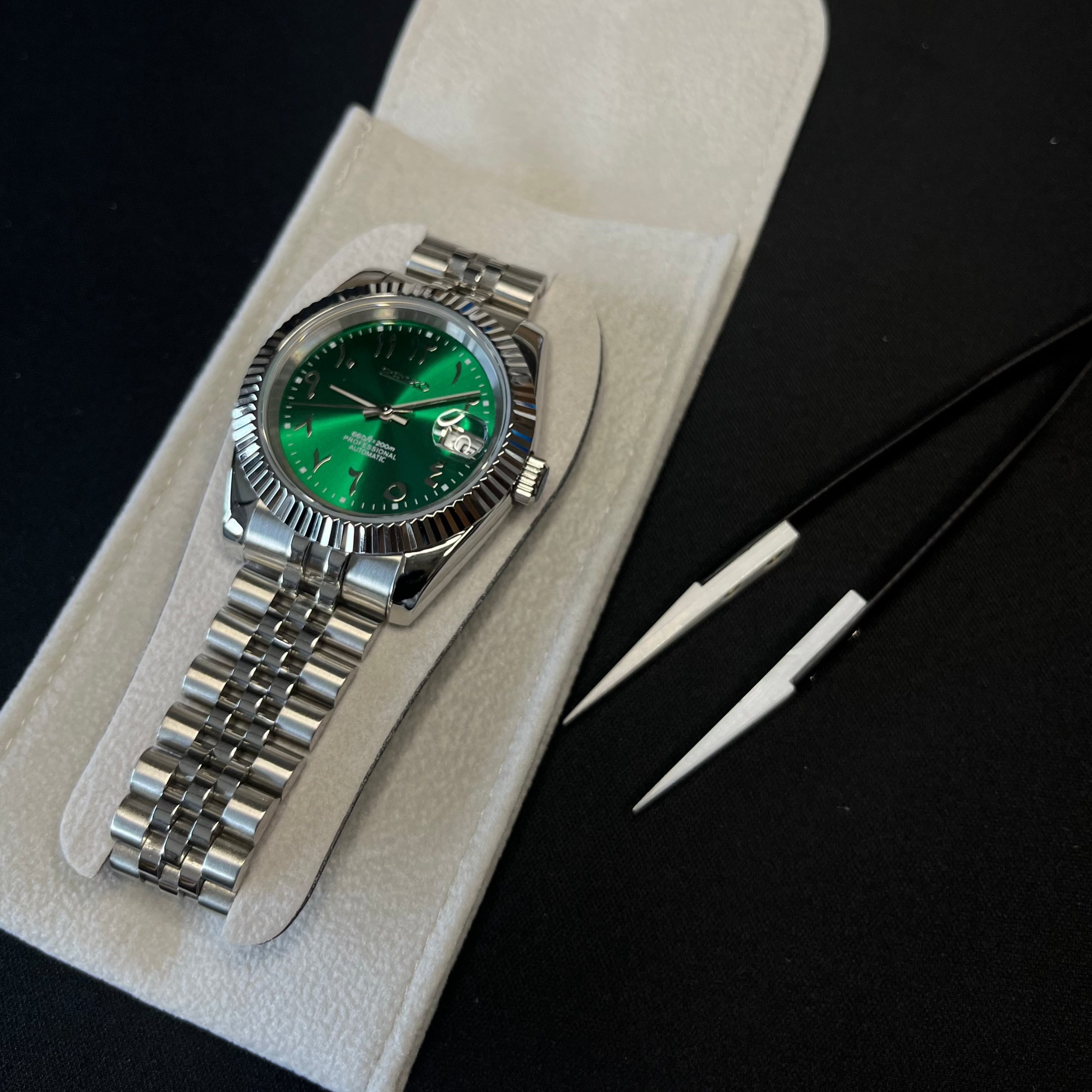 Seiko Datejust Arabic Dial Verte - Luxury Mods