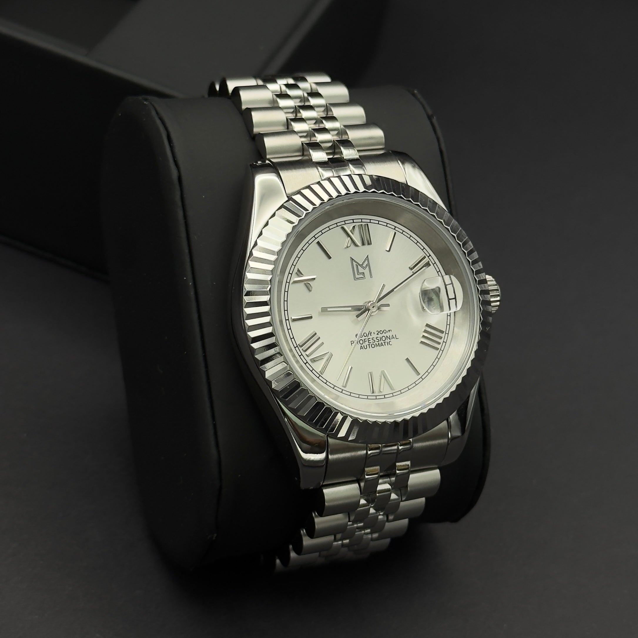 seiko grey roman numeral dial​