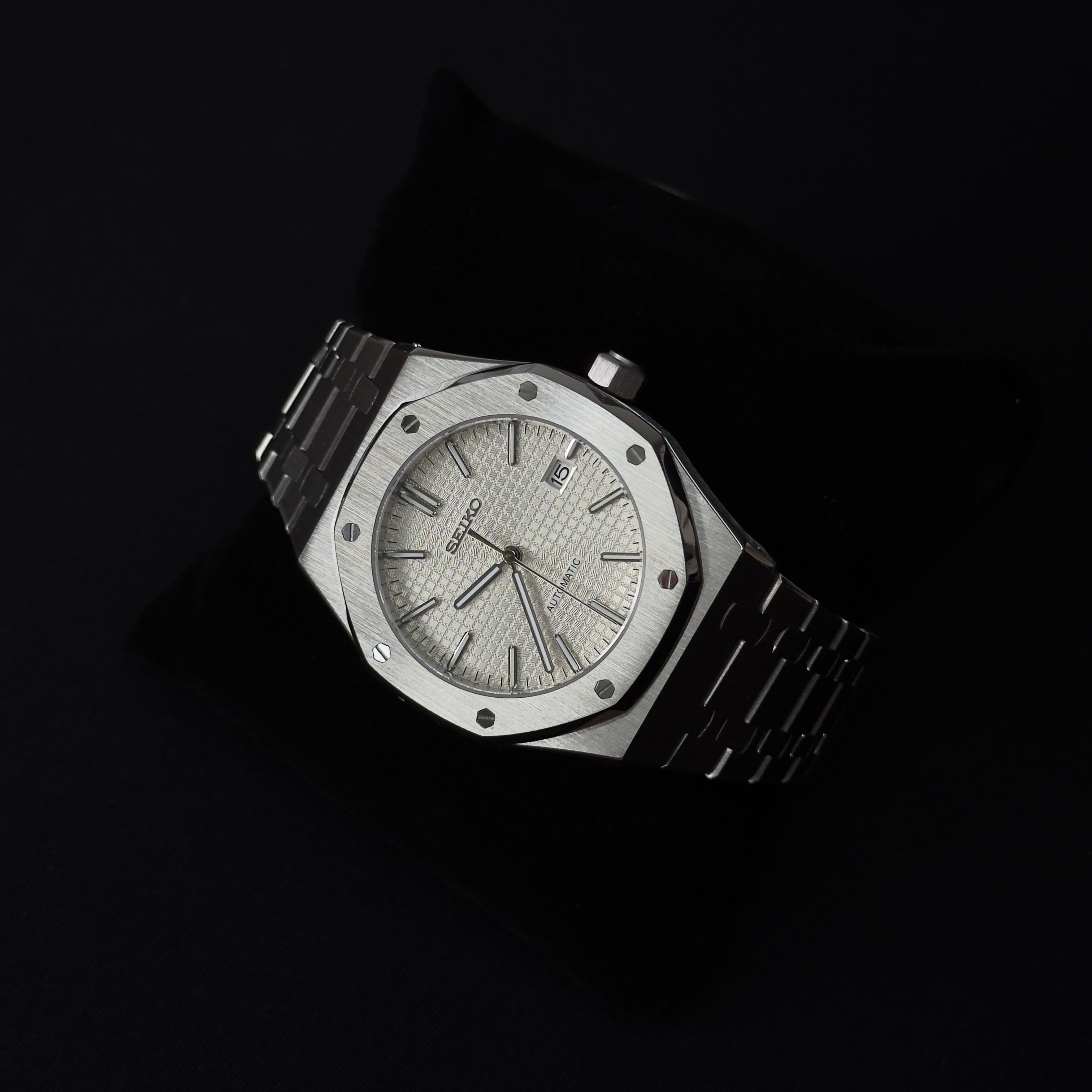 Seiko Mod Royal OAK Blanche - Luxury Mods