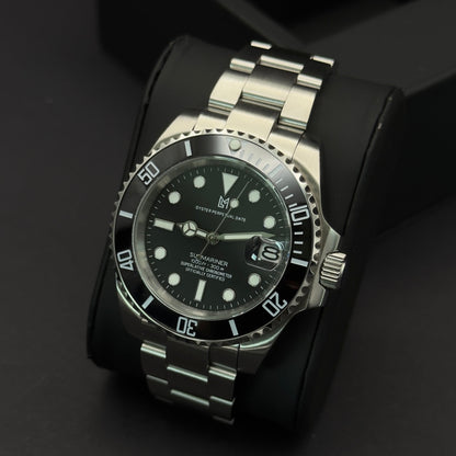 seiko black submariner​